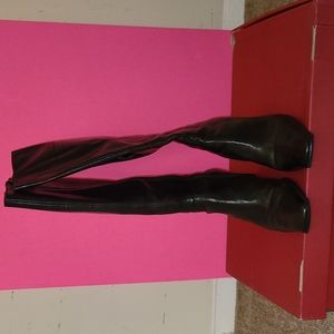 Used dark brown long leather women boots in good condition, Nine West 7.5